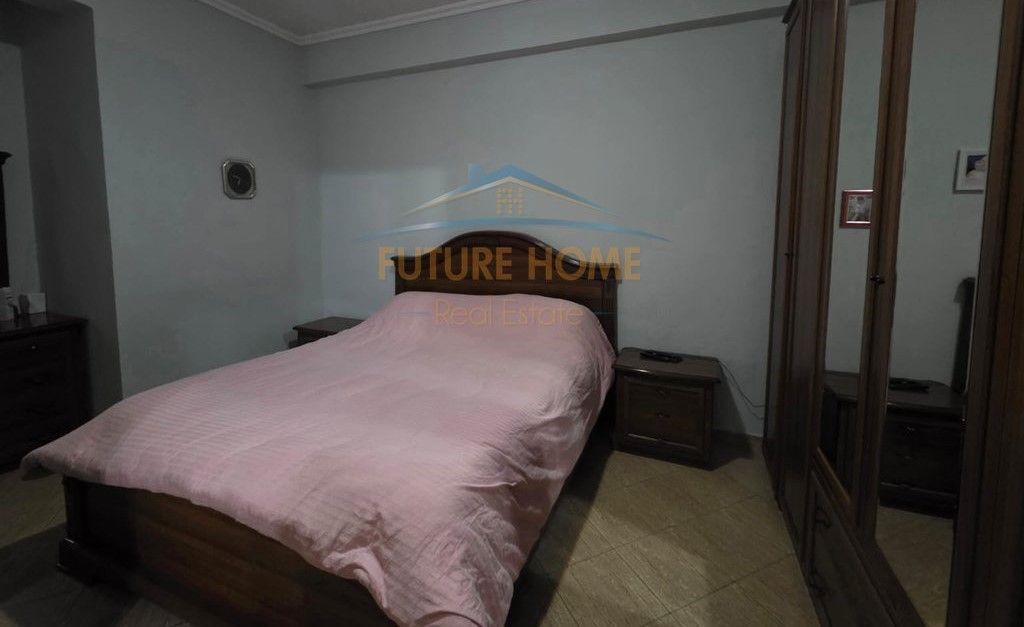 Shitje,Apartament 3+1 ,Blloku!