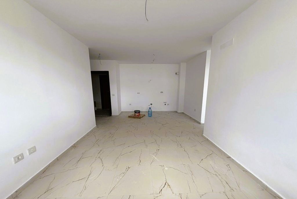 Apartament 1+1 Per Shitje ne Shkoze