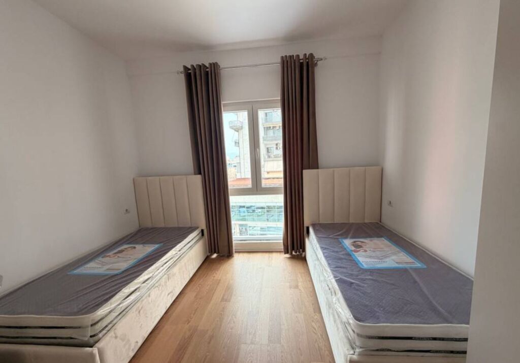 Jepet me qera apartament 2+1+2