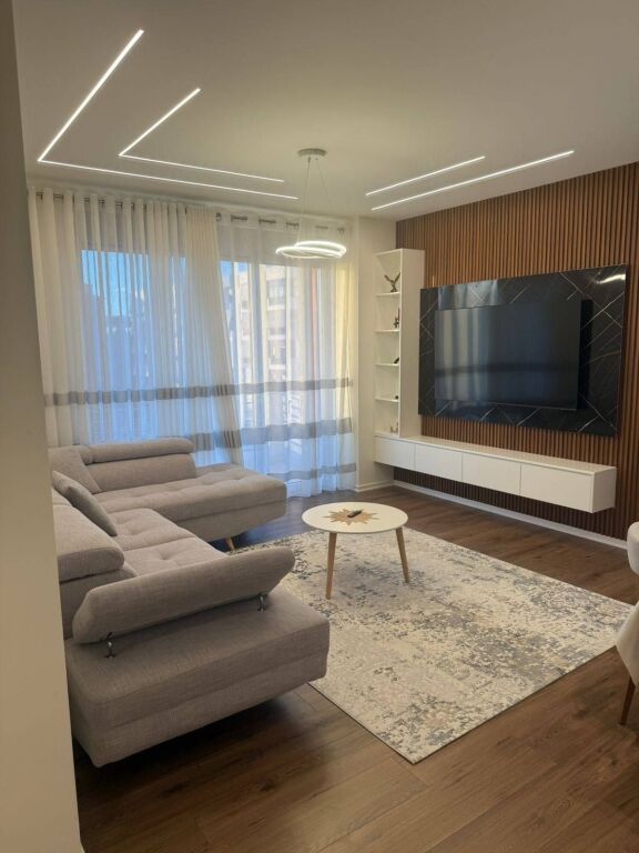 ✨ Jeto me Stil te Kompleksi "Larti Shpk"  Apartament Me Qira 2+1 ✅️Me Garazh