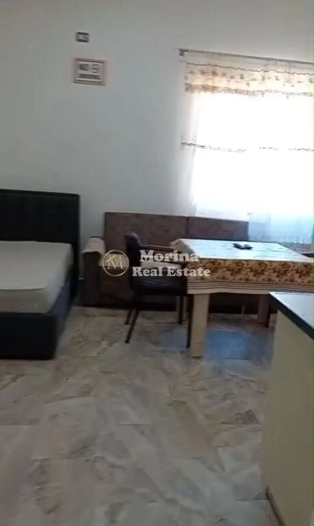 Affitto | Casa privata 1 + 1 | Allias | 400 €/mese