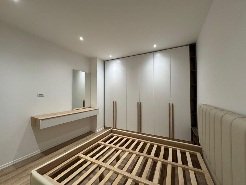 🏡 Shitet Apartament 1+1 – Fortuzi