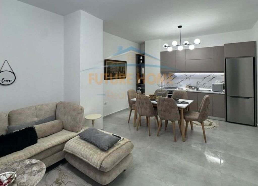 Affitto, Appartamento 1+1+ Posto Auto, Zogu i Zi, Tirana