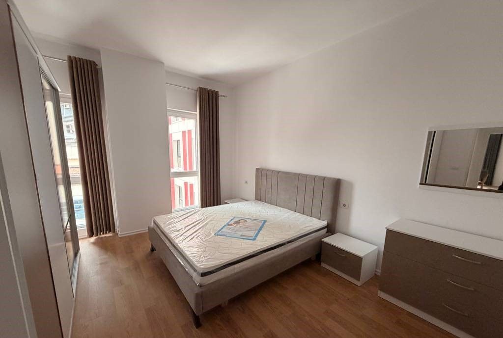 NE ZOG TE ZI JEPET PER QIRA APARTAMENT 2+1+2 !