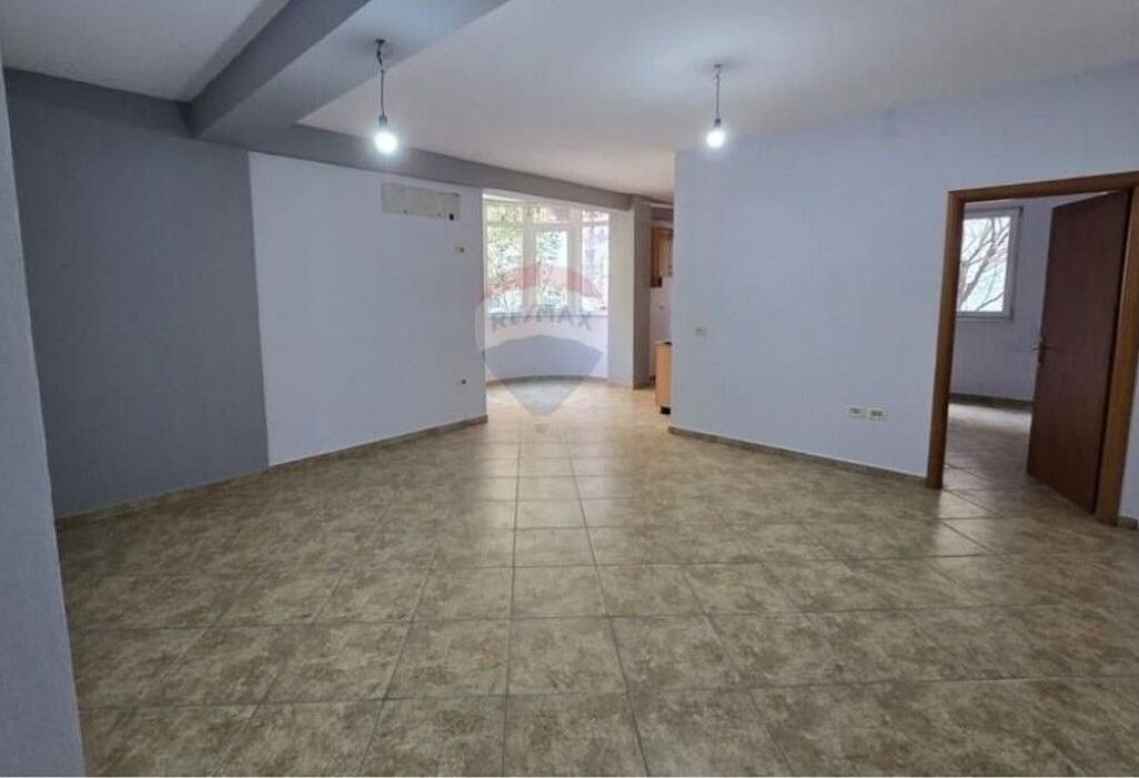 Apartment - For Sale - Rrapo Hekali Street, Tirana(ID: 530411001-1325)