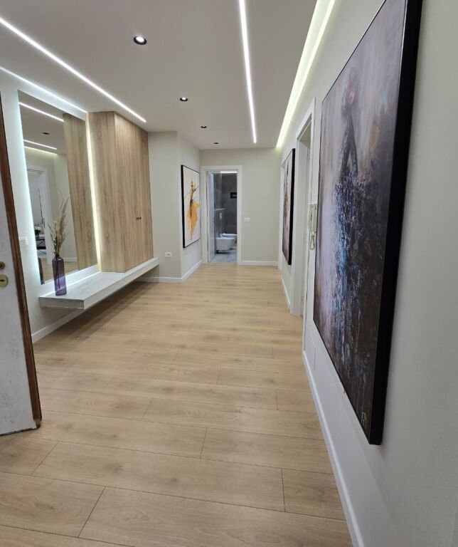 📌 Shitet Apartament 2+1+2 tek Zogu i Zi