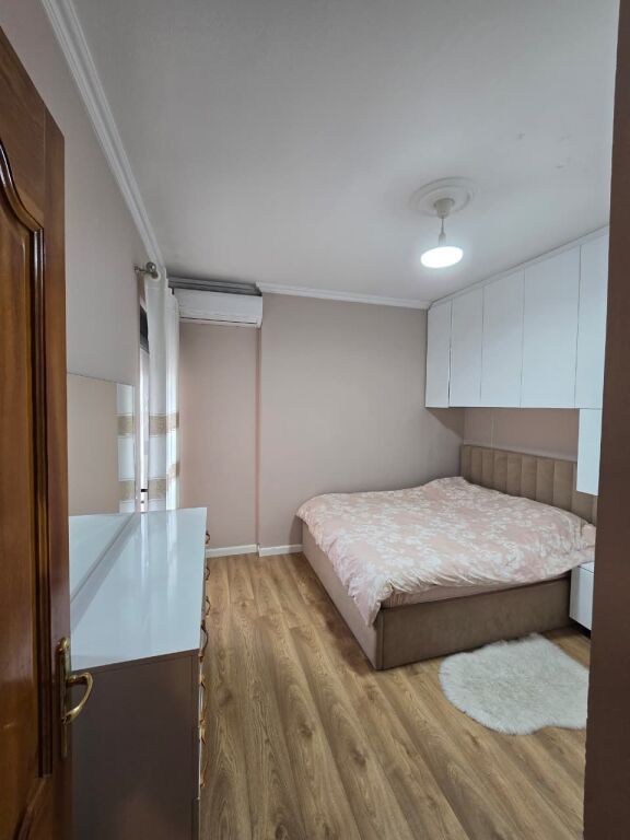 📌Jepet me qira apartament 2+1 përballë Delijorgjit