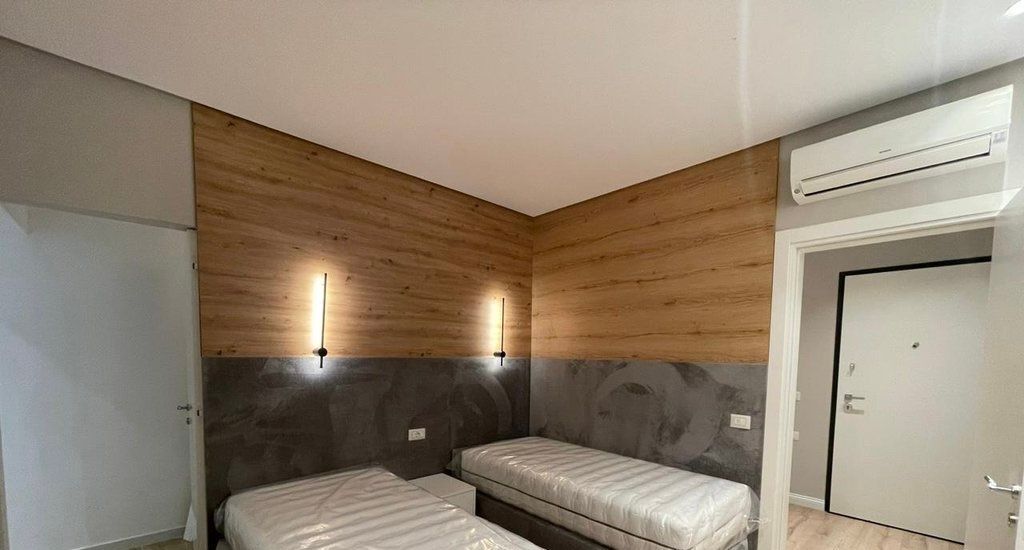 SHITET APARTAMENT 2+1+2 ,VASIL SHANTO PRANE KESH