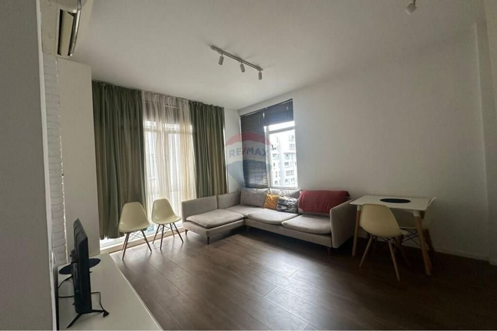 Apartment 1+1 for rent, Komuna e Parisit!