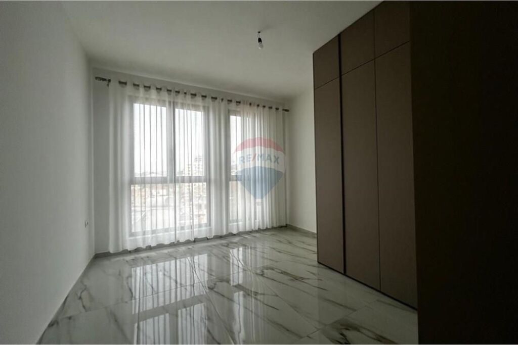 🏡 Apartament Modern me Qira – Gjimnazi Ali Demi, Vlorë