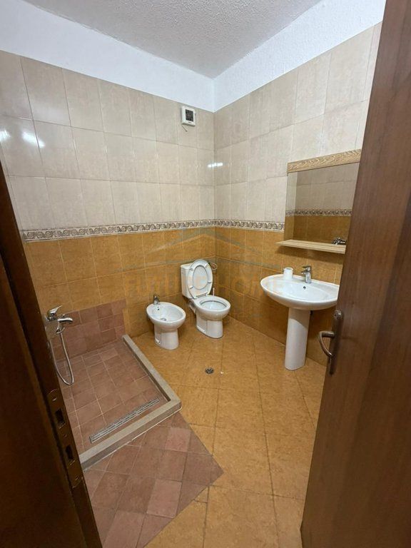 QERA APARTAMENT 2+1+2 RRUGA KOSOVARVE   