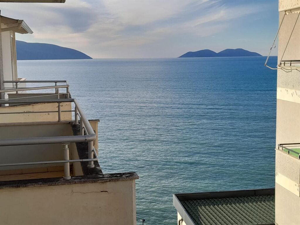 Apartament 1+1 Lungomare 2 Vlore