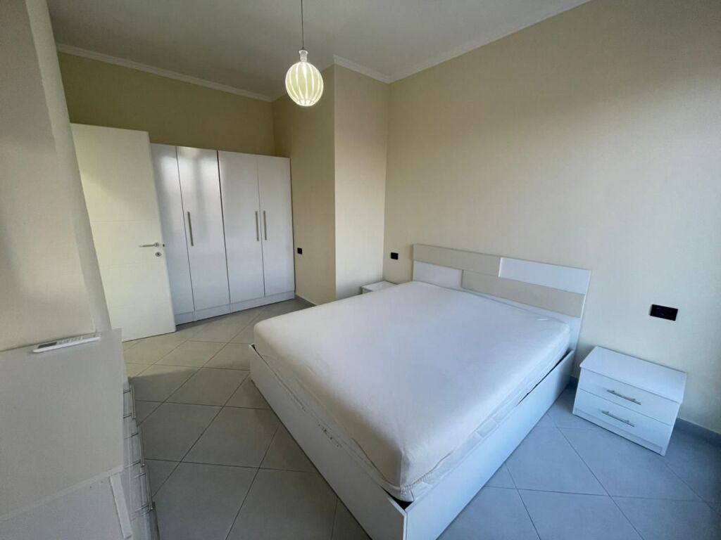 Apartament 1+1 me Qira tek Universiteti Mjekesise