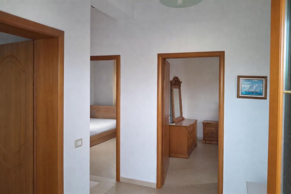 Shtepi private me oborr Vlore