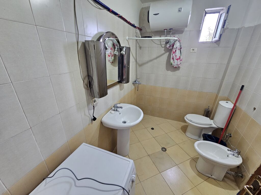 Apartment 2+1 for rent near Pediatrics, Bardhyl Street