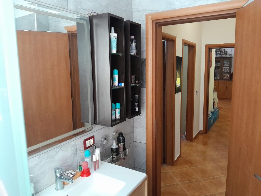 Apartament ne shitje 3+1+2 Himare