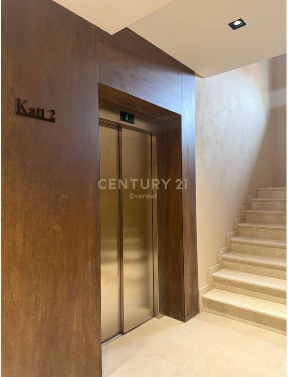 21 Dicembre, Vendesi Appartamento 1+1!