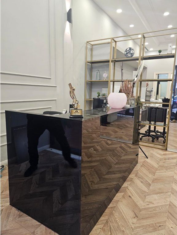 Commercial space for rent near Art Tribuna!