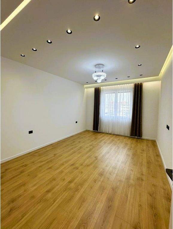 Apartament i ri i mobiluar me qira në Paskuqan  Post parkimi 600 € /Muaj