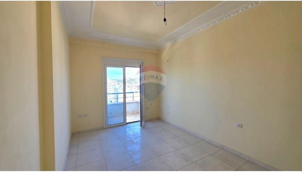 Apartament 2+1 ne shitje , Transballkanike , Vlore