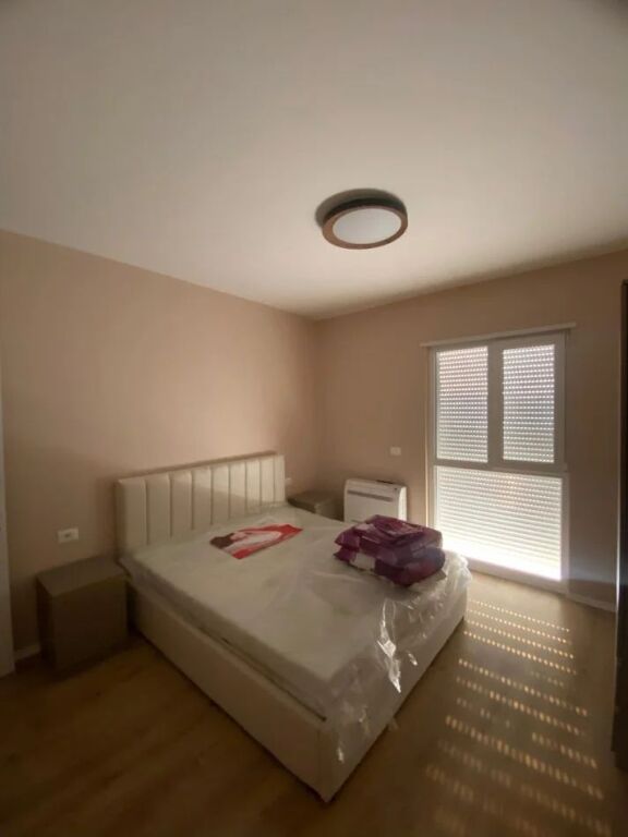 Apartament 2+1 me qera, Univers City