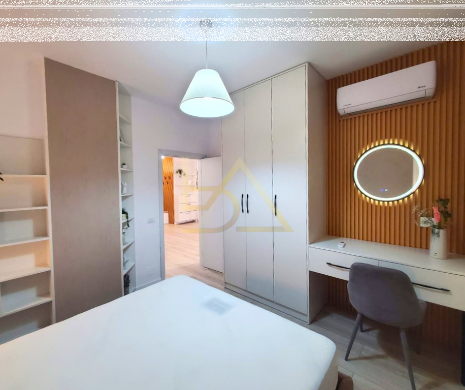 Shitet Apartament – Durrës, Plazh, Rrota e Kuqe