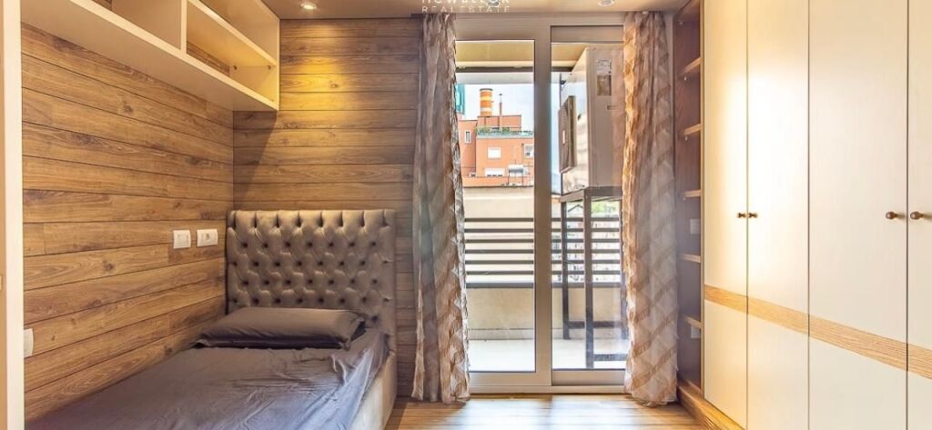 Apartament me qera - Myslym Shyri