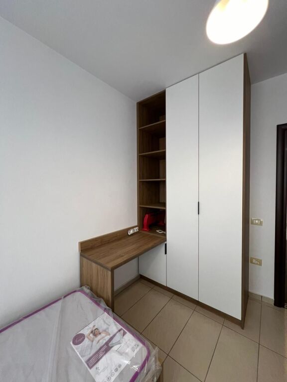 affittasi 2+1 presso RRETHRROTULLIMI ASTIRIT !
