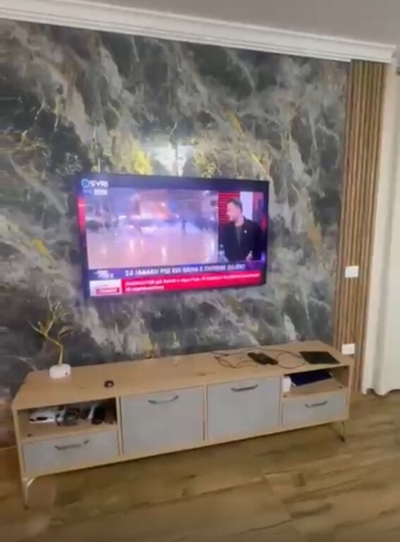 Affittasi 1+1+parcheggio Via 5 Maggio 50.000 lek