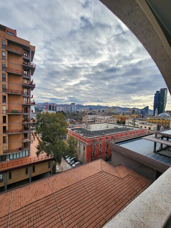 OFFICE FOR RENT – 300 m² (6th Floor) 📍 Skanderbeg Square / Clock Tower / Book Building Tower (in the heart of Tirana 🥰) Open Space / Ready in July 💰 €12,000