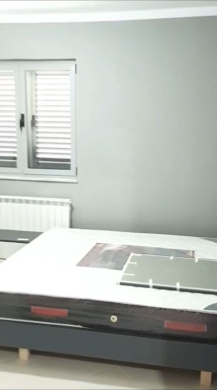 Appartamento con 3+1+balconi