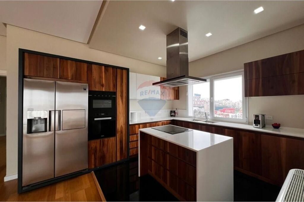 Apartament 2+1+2 me qira te Kopshti Botanik!