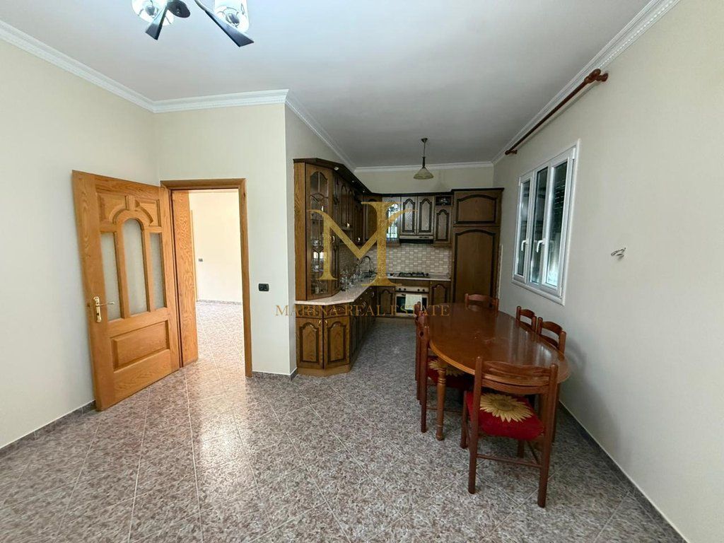 VILLA FOR RENT ON THE RAILWAY BEACH !!