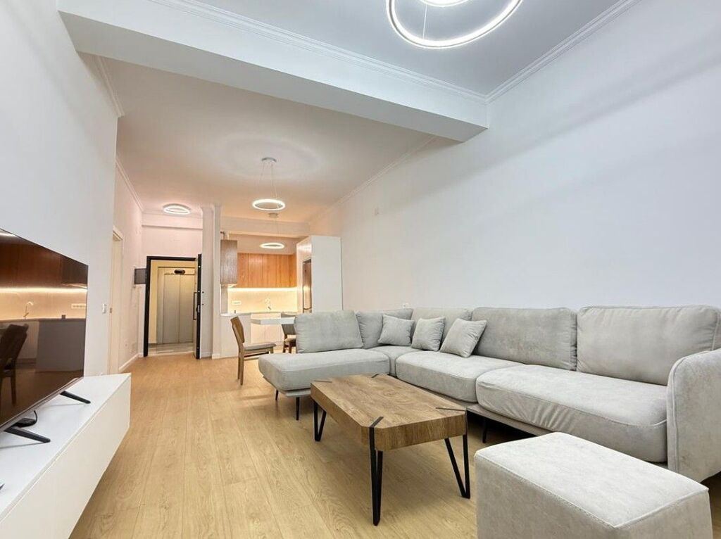 🌿 FOR RENT – 2+1 Apartment with Super Comfortable Veranda