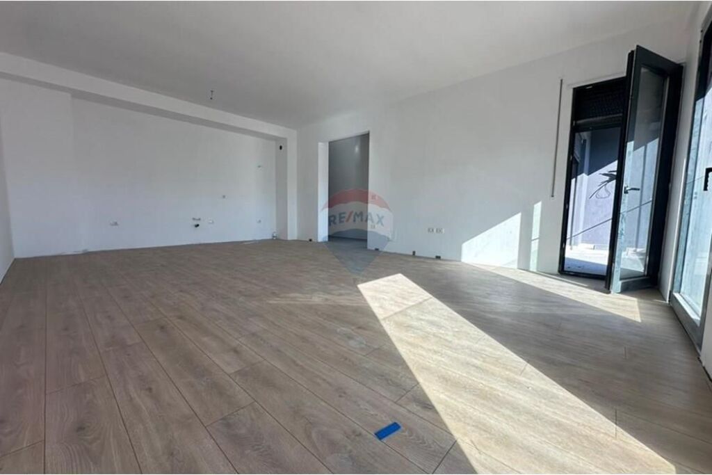 VENDIAMO APPARTAMENTO 2+1 A DON BOSCO!