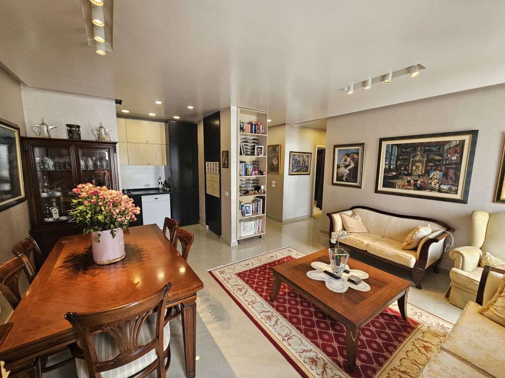 Apartament 3+1 per shitje te 21 Dhjetori, Kompleksi Magnet