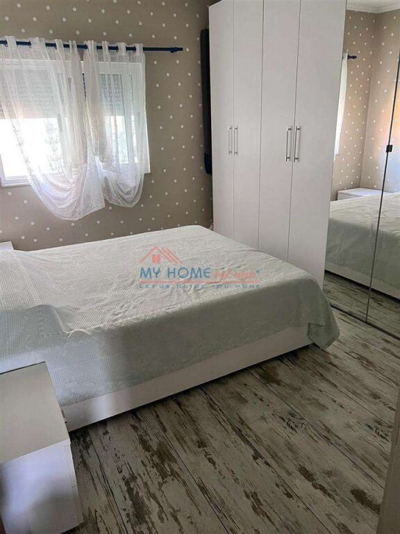 Apartment 2+1 for rent at Komuna e Parisit