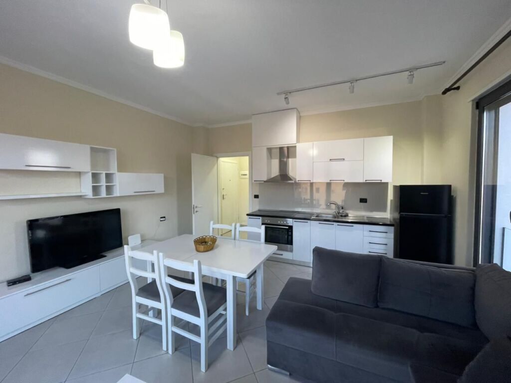 Apartament 1+1 me Qira tek Universiteti Mjekesise