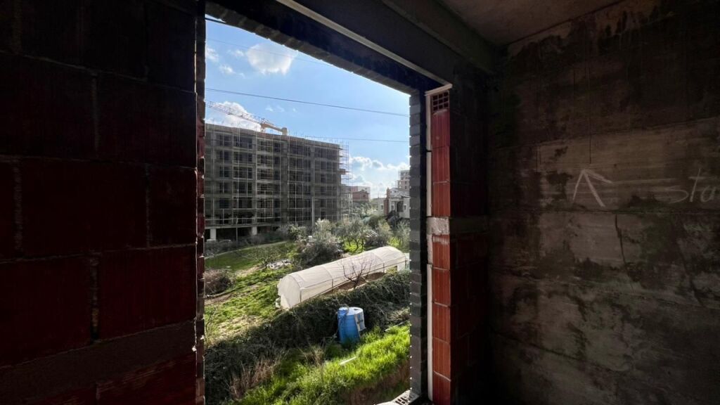 SHITET : 1+1📍Paskuqan (Ringside Rezidenc) - 76,000€ - S.65m² - Kt.3 - Orientim Jug🌞|| Vetem pak minuta nga Tirana🚀