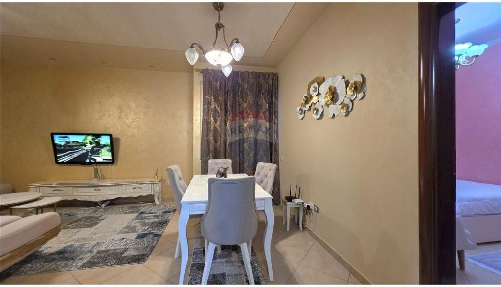 Apartament 2+1+2 ne shitje , pas Hotel Martini