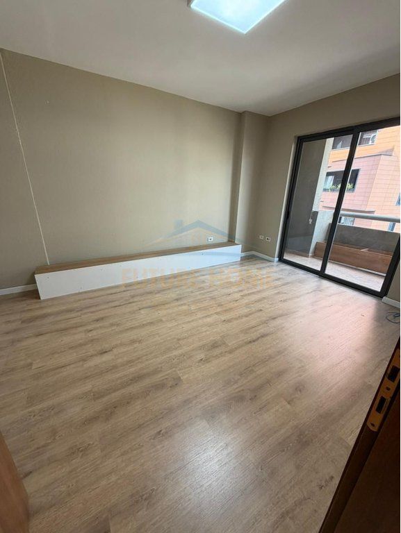 QERA APARTAMENT 2+1+2 RRUGA KOSOVARVE   