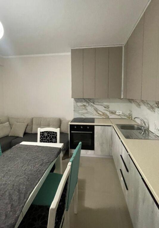 Apartament 2+1 me qira ish dogana