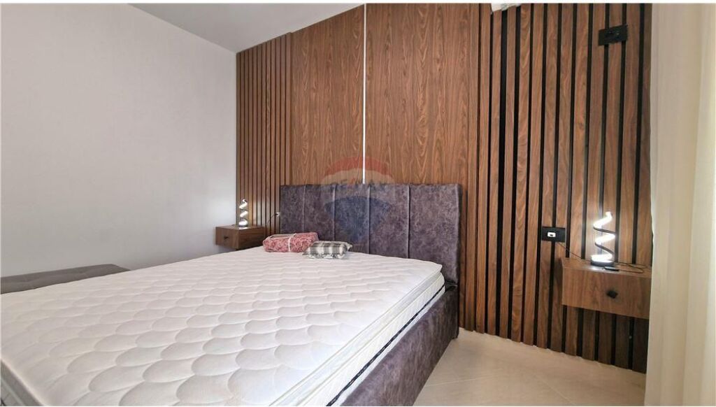 🏡 Apartament Luksoz 2+1 me Qira në Lungomare, Vlorë