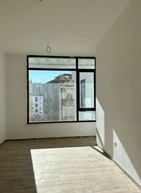 📌 Jepen me Qira 2 Zyra në Qendër