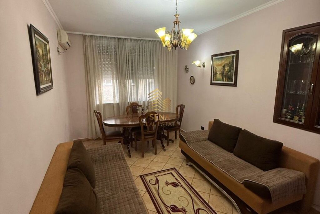 Rent, Apartment 1+1+Separate Kitchen, Center, 450€