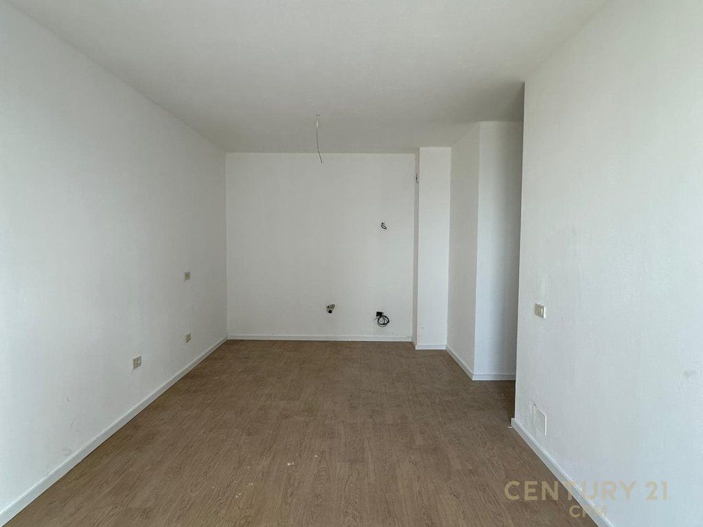 APARTAMENT 2+1+2 PER SHITJE, SQUARE 21