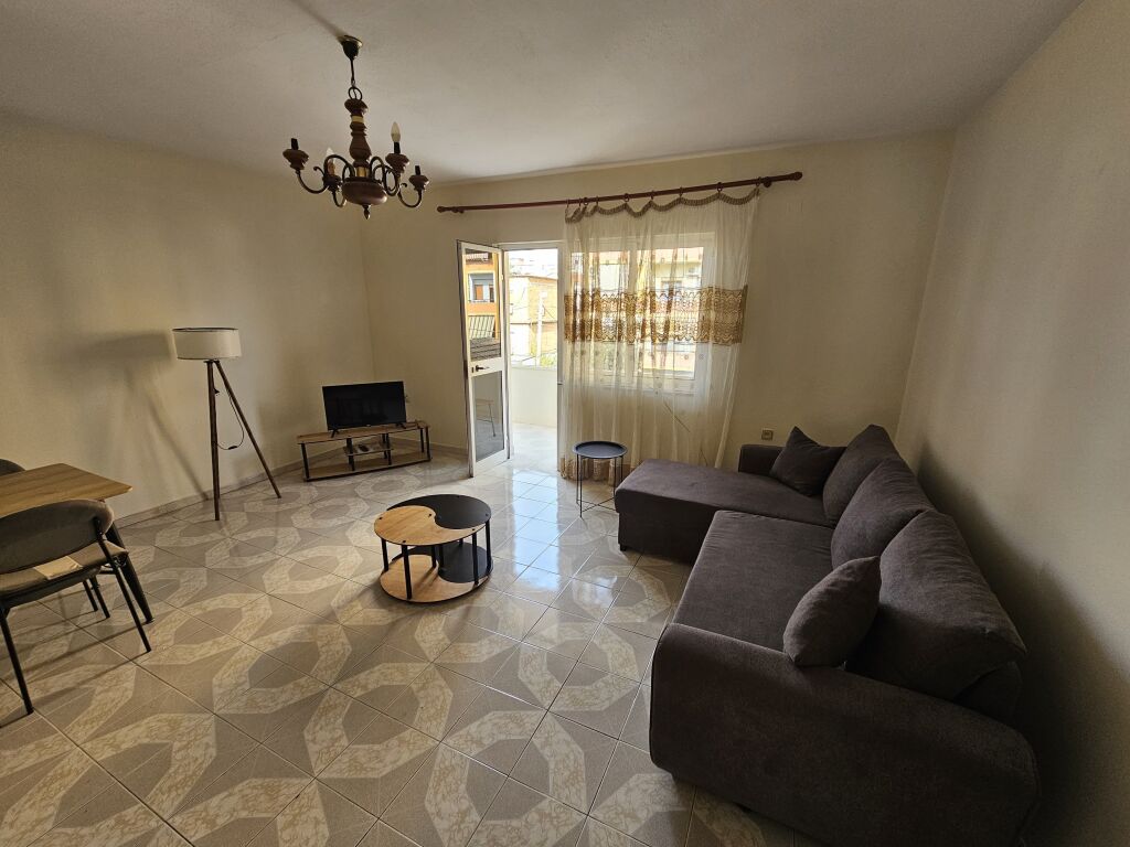 Apartment 2+1 for rent near Pediatrics, Bardhyl Street