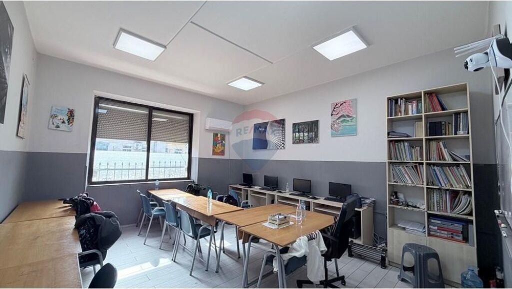 For rent 2+1 Moskat Building