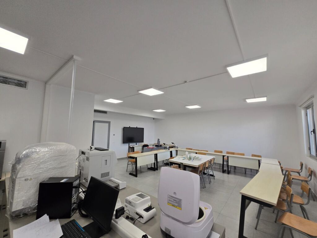 🏢 4-STORY BUILDING FOR RENT – DRITAN HOXHA STREET 🔑