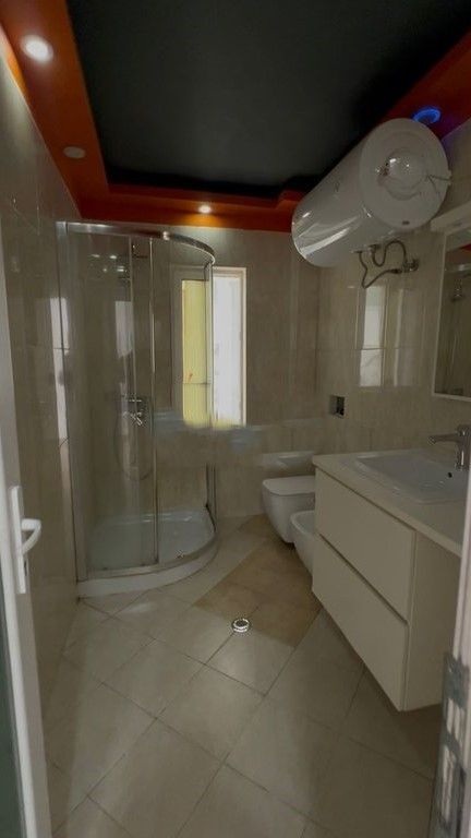 Shitet Apartament 2+1 pranë Ambulancës 9, në Rrugën e Kavajës